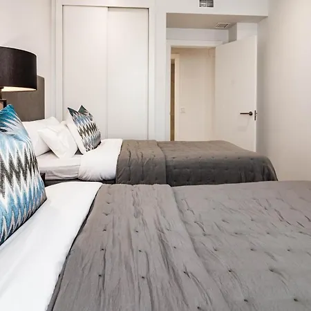 Lme144a Spacious & Luxury Family Apartamento Estepona