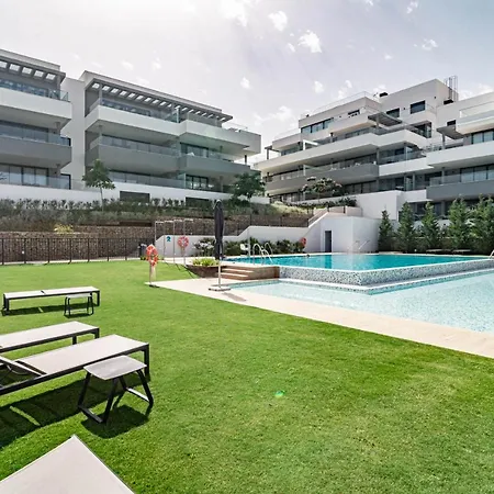 Lme144a Spacious & Luxury Family Apartment Estepona