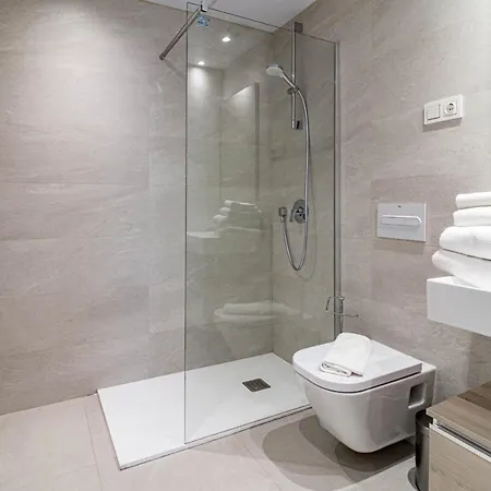 Lme144a Spacious & Luxury Family 公寓 *