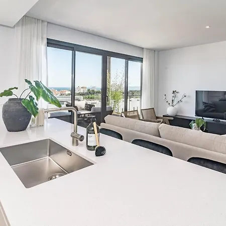 Lme14.4a Spacious Luxury Family Apartment *